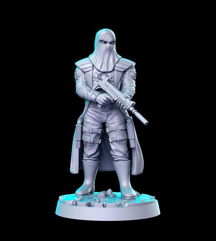 32mm resin model of Pulp NAGA Commander holding a futuristic gun, unpainted miniature for modern pulp gaming