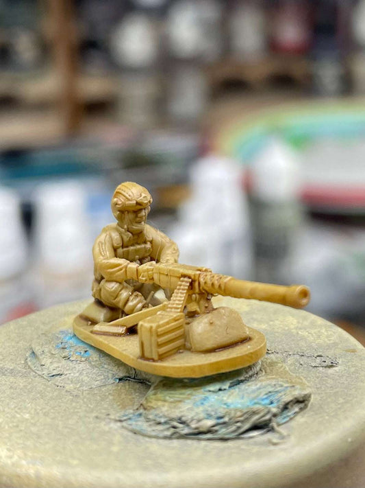 15mm modern resin printed miniature of a western fighter with heavy machine gun on base