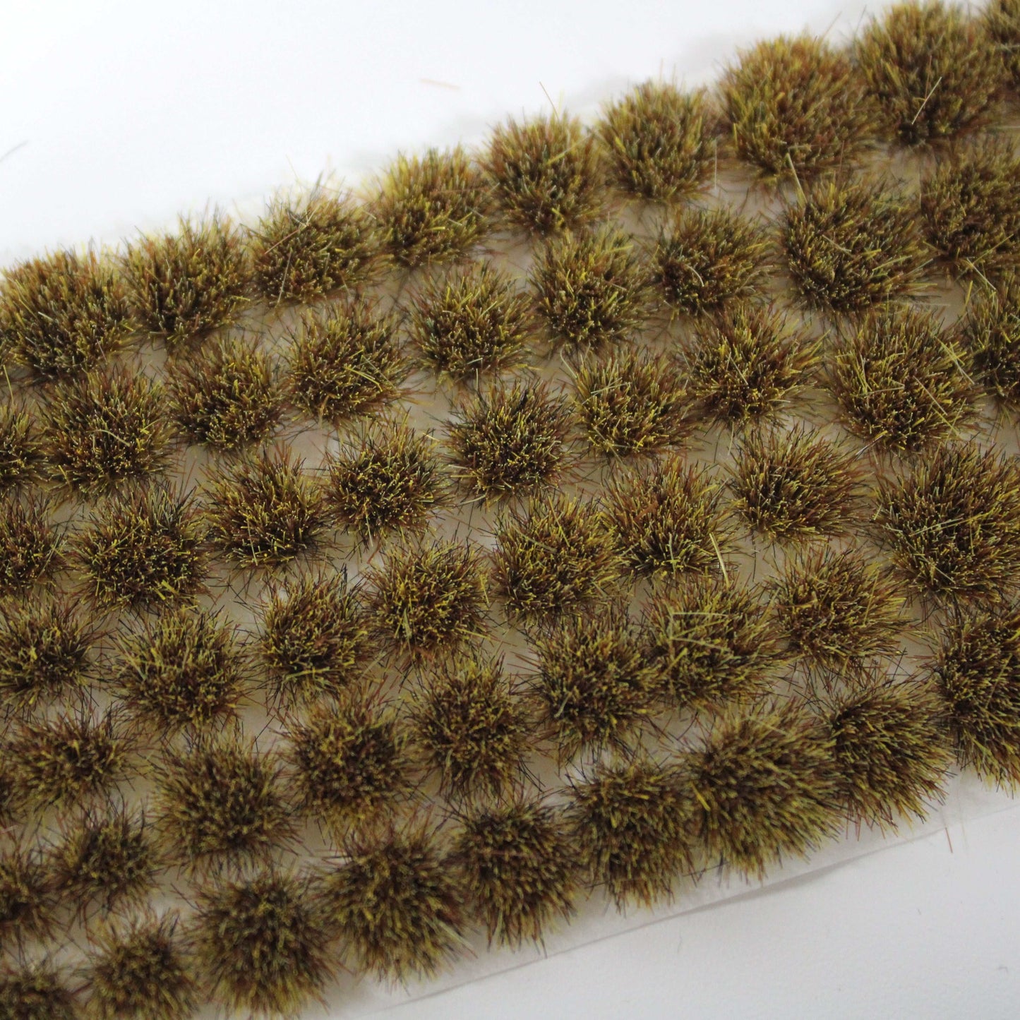 WWScenics 4mm Patchy Tufts