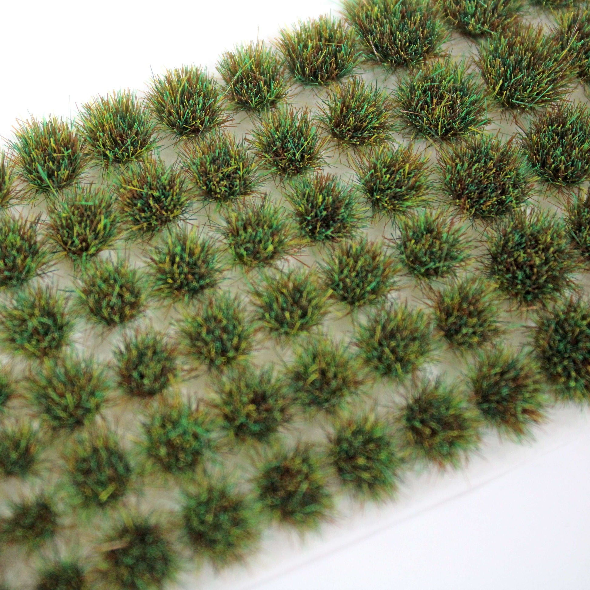 WWScenics 6mm summer self-adhesive grass tufts for model railway and diorama scenery