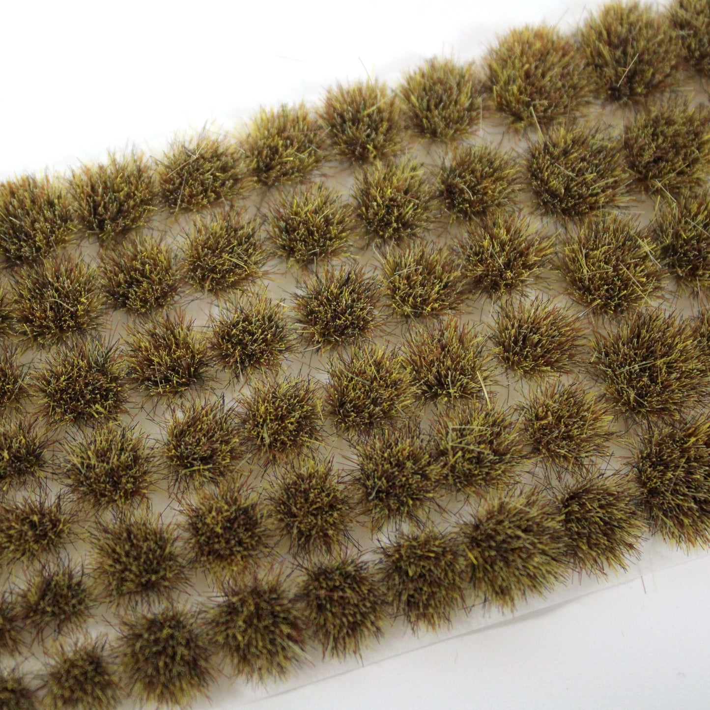 WWScenics 4mm Winter Tufts