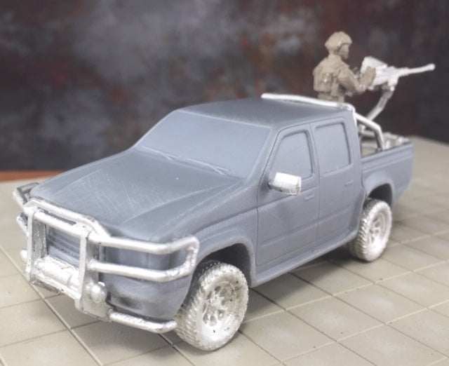 28mm Modern Tilux Truck