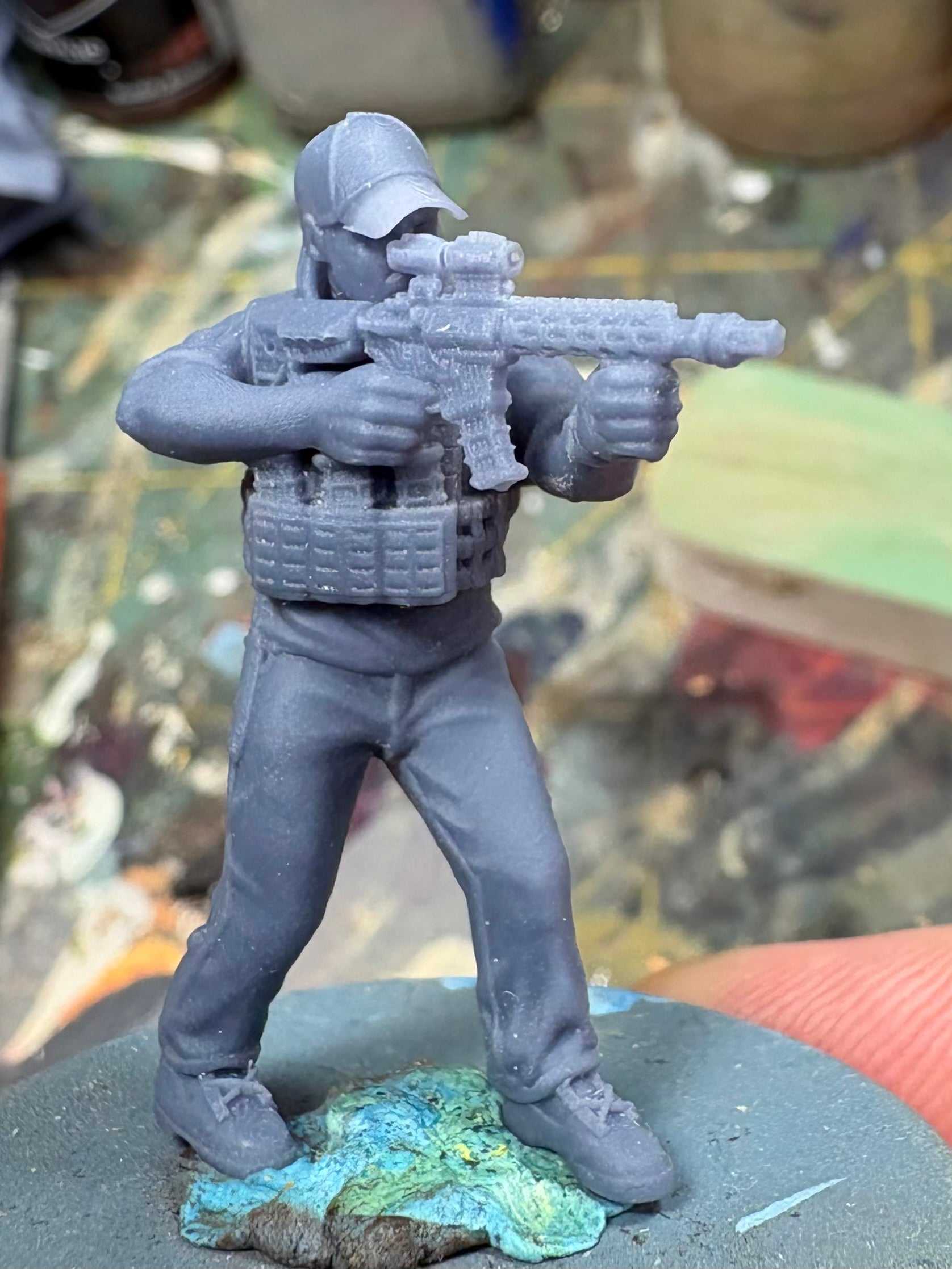 32mm Special Forces Wolf Pack resin miniature operator aiming rifle unpainted
