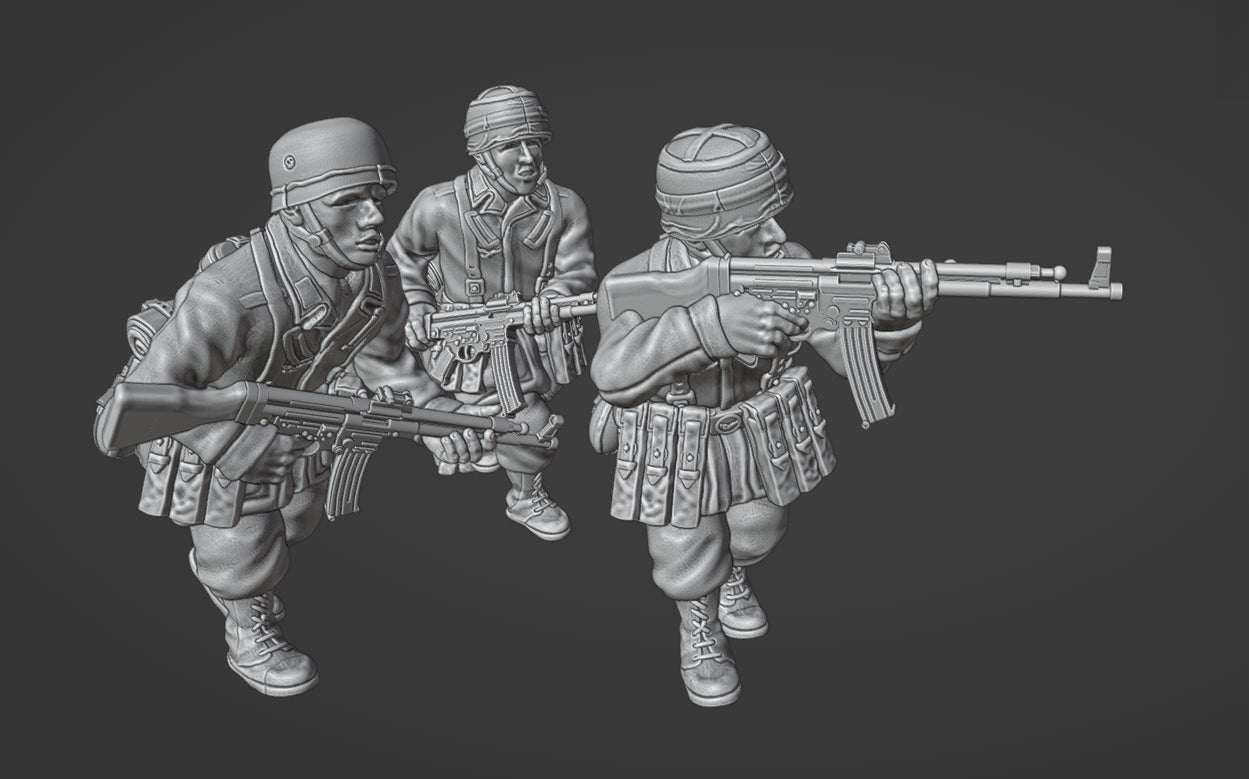 28mm German Fallschirmjager STG44 Team 2