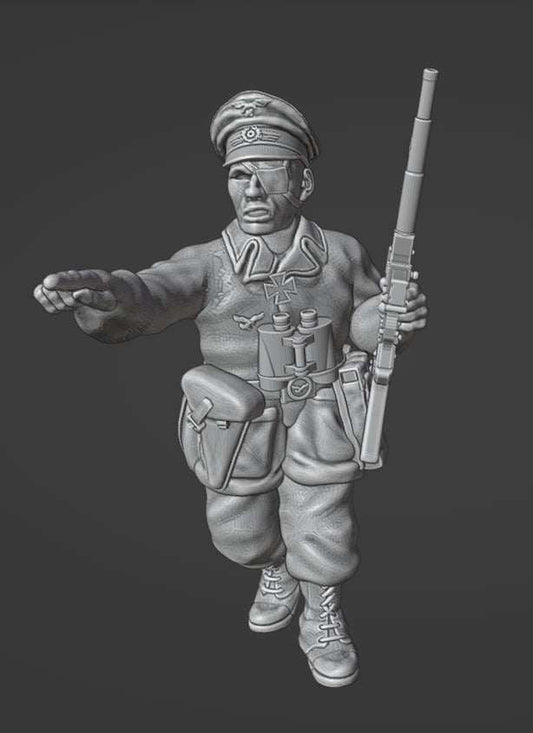 28mm German paratrooper officer miniature with assault rifle STG44 in jump suit, unpainted resin model for WW2 games