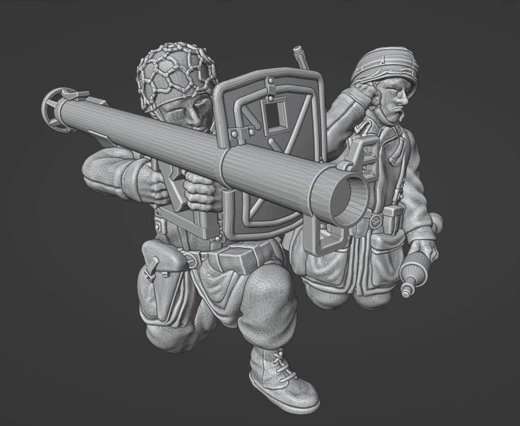 28mm German Fallschirmjager anti-tank team firing PzShreck resin model unpainted